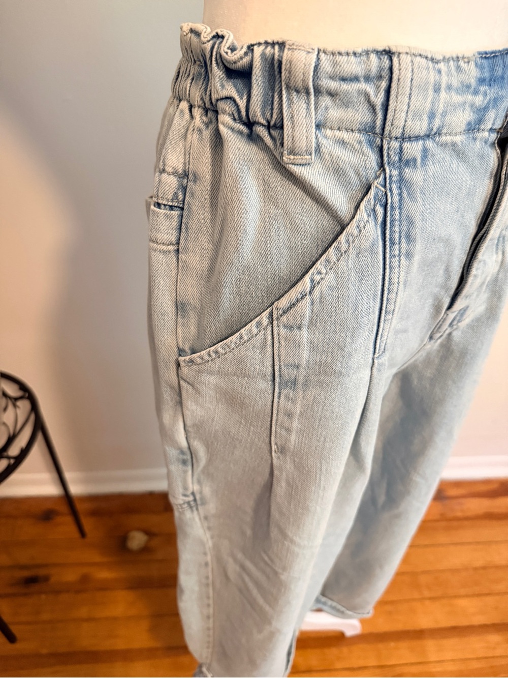 We The Free Free People La Vida Pull-On Wide Leg Jeans Bleached Blue NWOT - Picture 4 of 16